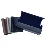 سه عدد دستمال + جلد چرمی خیلی بزرگ