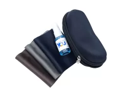 جلد زیپی بزرگ + 3 عدد دستمال + اسپری